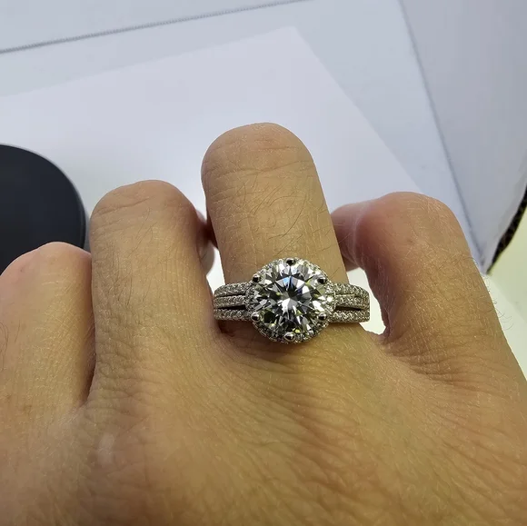 GRA Certified Moissanite 2 Carats 18k/925 Ring 💍 Size 7 - Picture 3 of 14